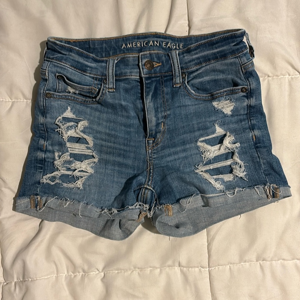 American eagle stretch shorts size:2